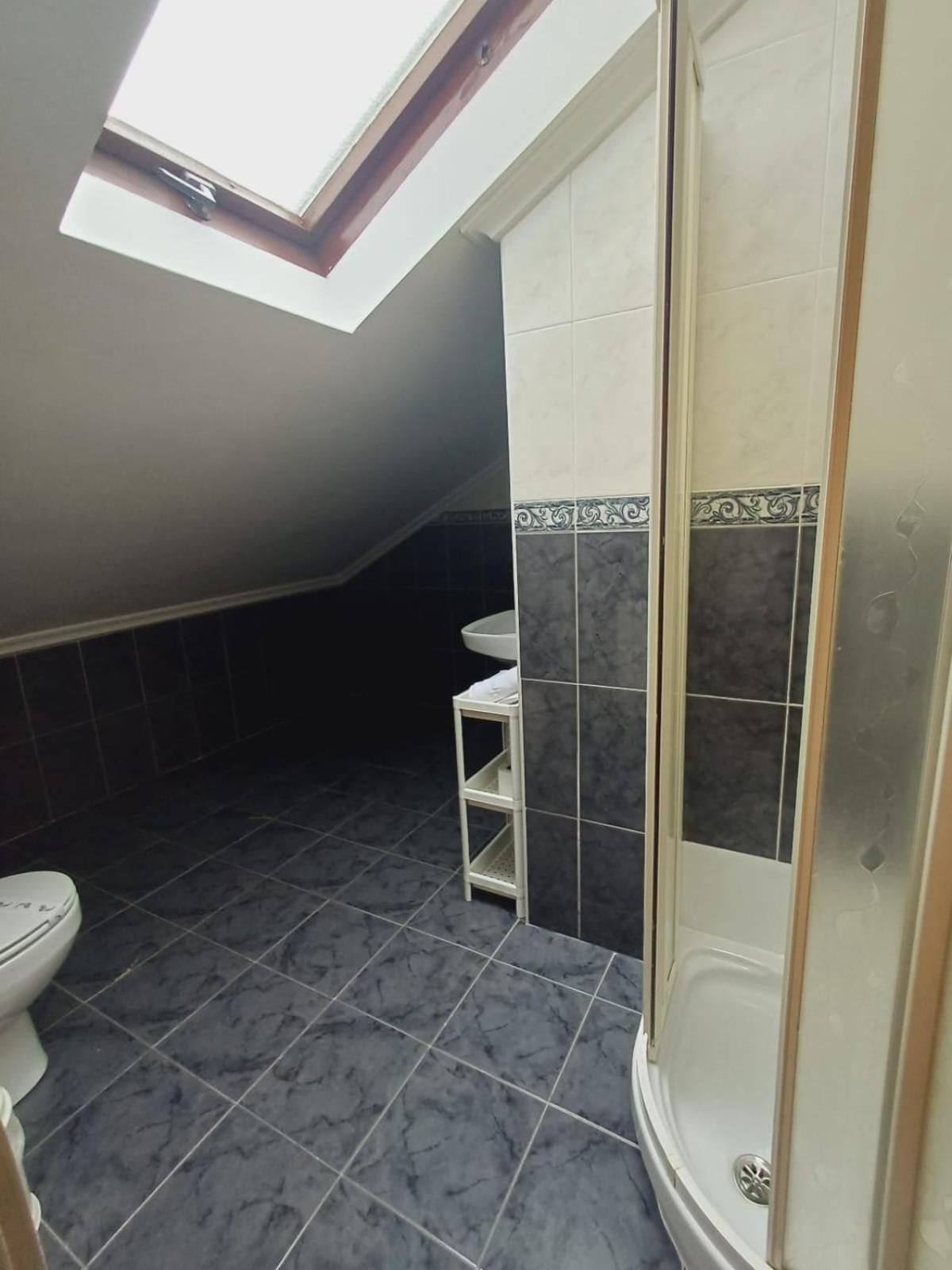 Hotel El Coterin Apartamentos Y Habitaciones Arenas De Cabrales Zewnętrze zdjęcie